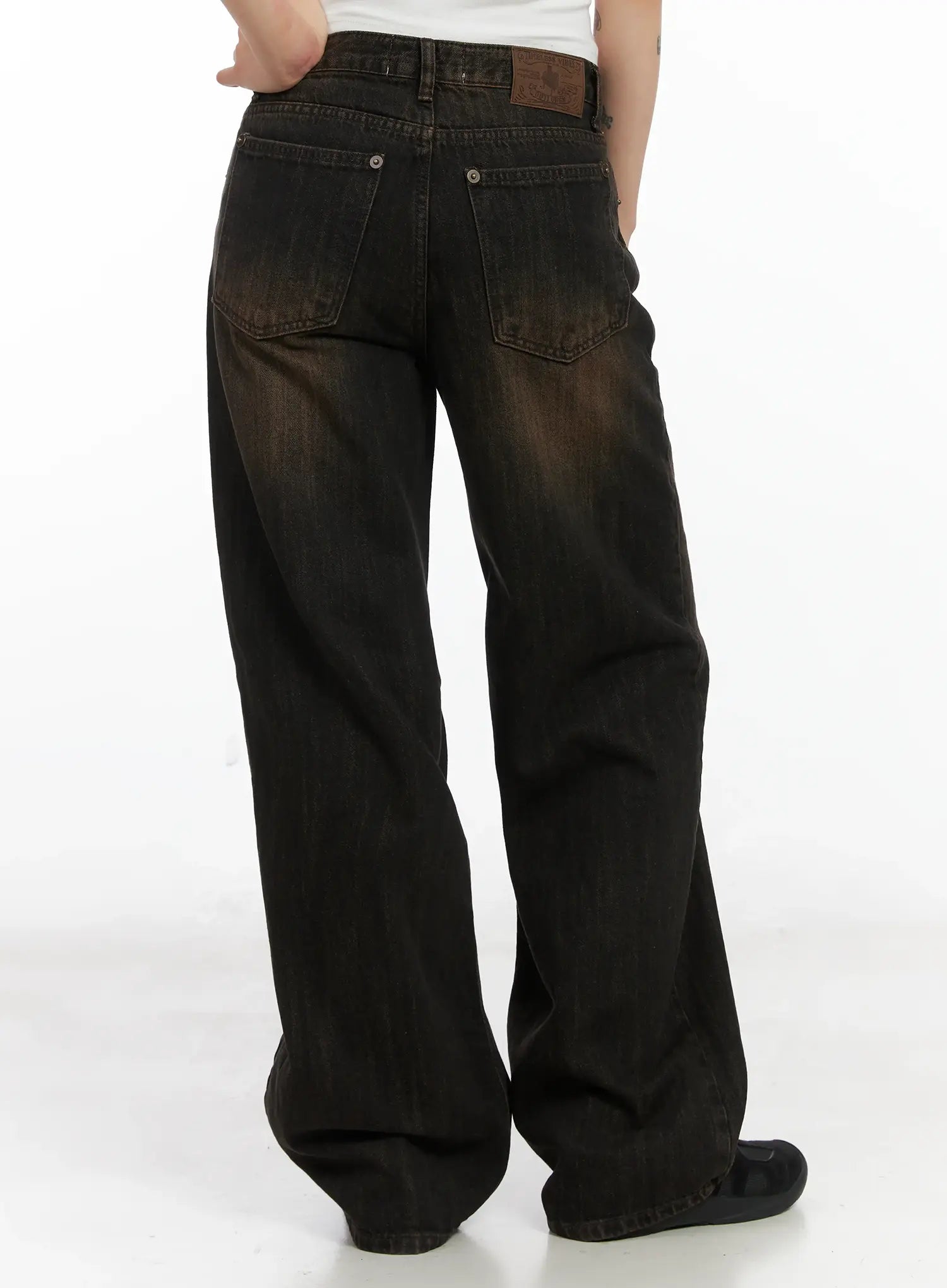 winnie-brown-baggy-jeans-cd502