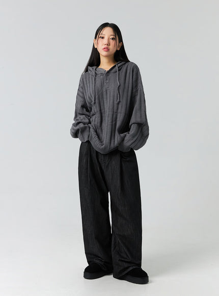 buttoned-hooded-sweater-co323