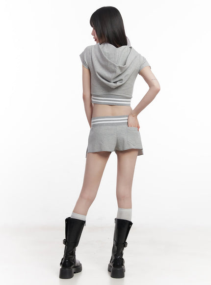 low-waist-striped-shorts-cu506