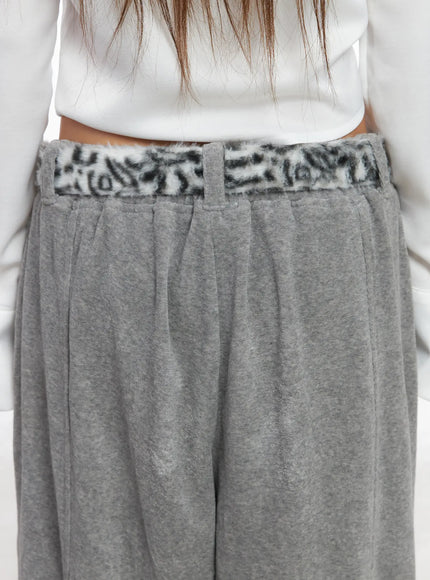 Chic Fauc Fur Belt CJ513