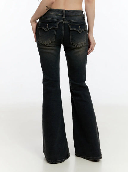 rei-pocket-detail-flare-jeans-cn524