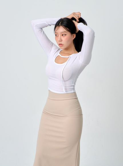 Cut-Out Cropped Top IF301