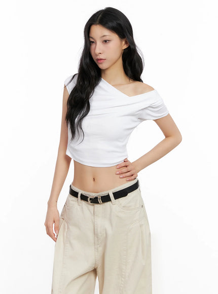 asymmetric-shirred-off-shoulder-crop-tee-ig508