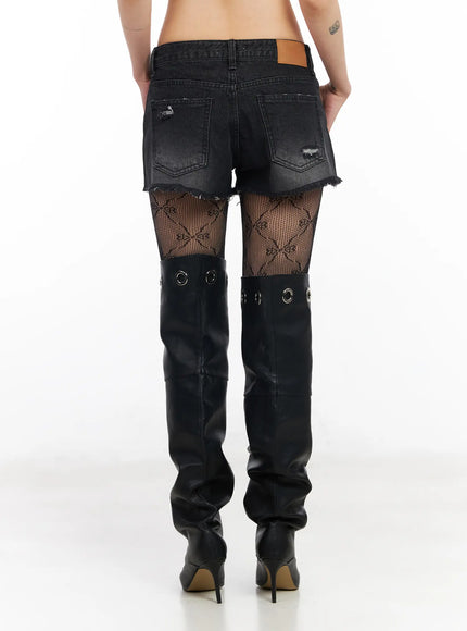 distressed-hem-denim-shorts-cd1202