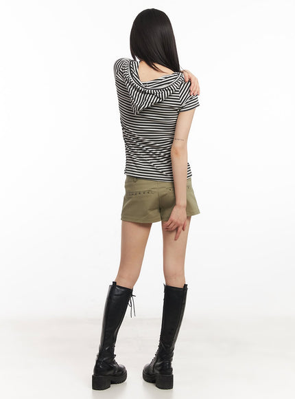 buttoned-striped-hooded-t-shirt-ca523