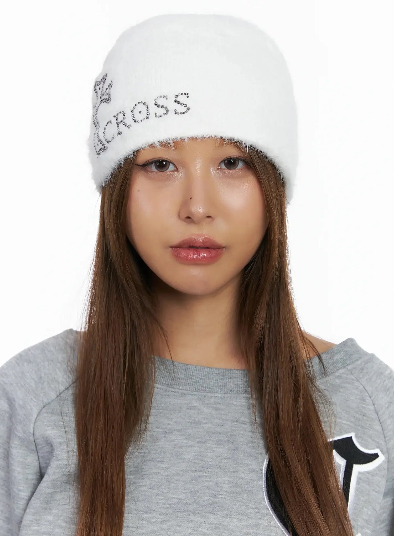 cozy-cross-beanie-in528
