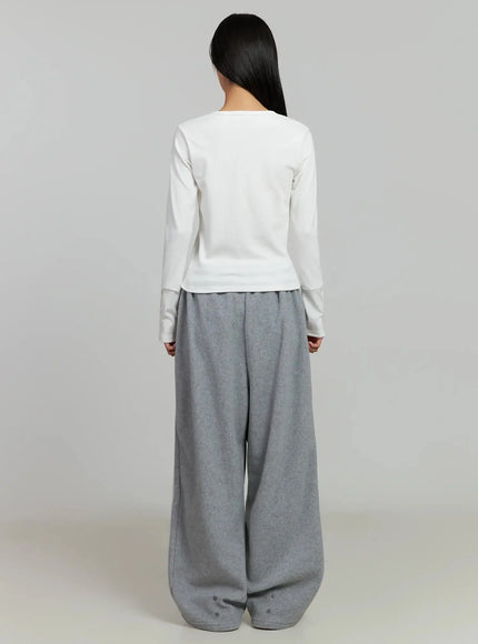 button-sleeve-ribbed-top-ij505