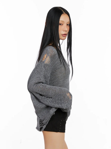 loose-fit-distressed-knit-sweater-cs511