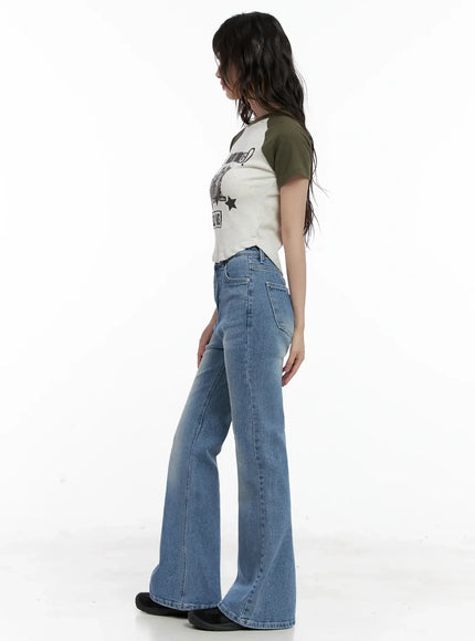 Hikaru High-Waist Flare Jeans IL531