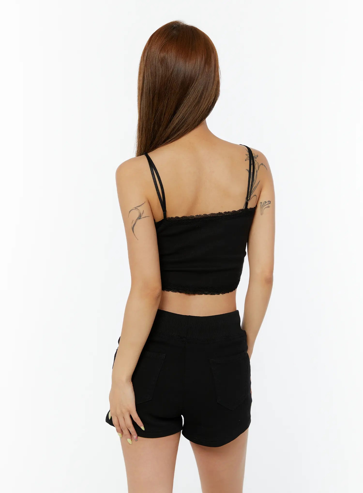 v-neck-lace-sleeveless-top-cy521