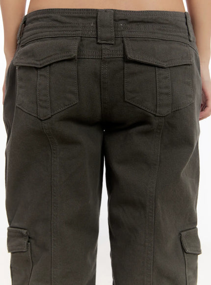vintage-bootcut-cargo-pants-cn527