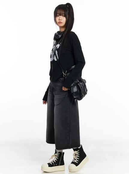 loose-fit-boat-neck-graphic-long-sleeve-tee-cf504