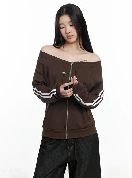 off-shoulder-track-zip-up-sweatshirt-im506