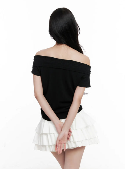 Off-Shoulder Ribbed Tee CL515