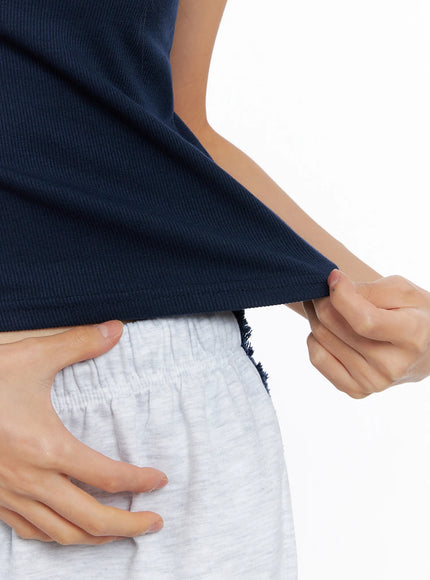 ribbed-sleeveless-crop-top-co517