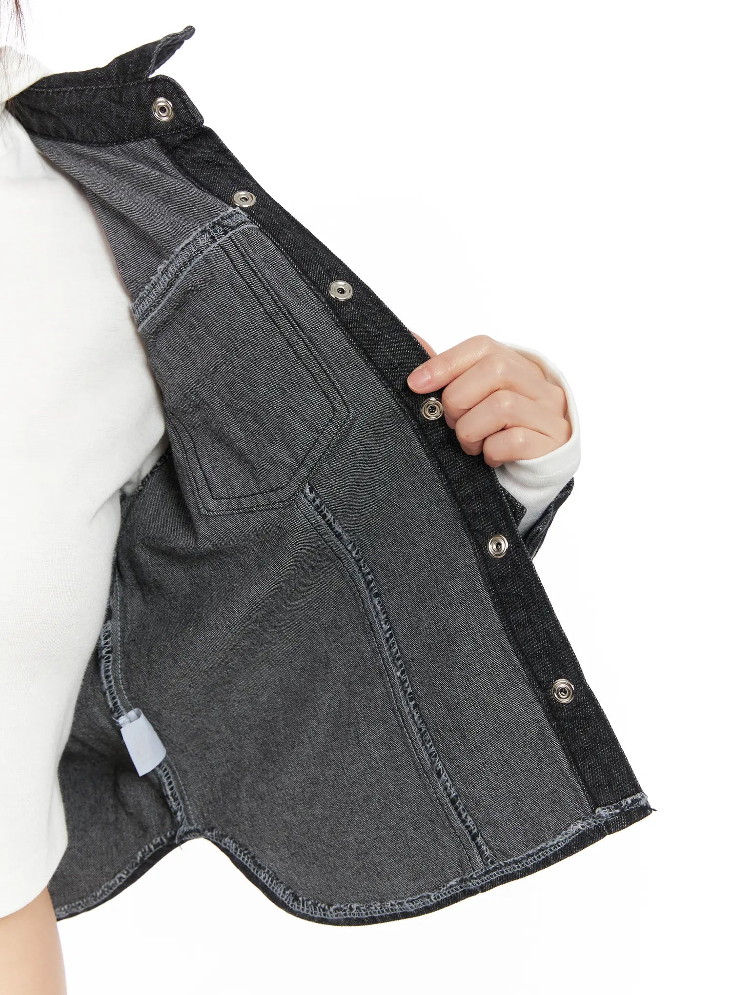 washed-cropped-denim-jacket-cn521