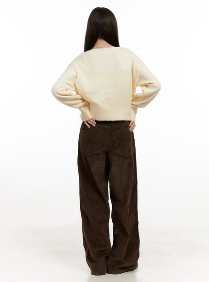 corduroy-wide-fit-trousers-on422