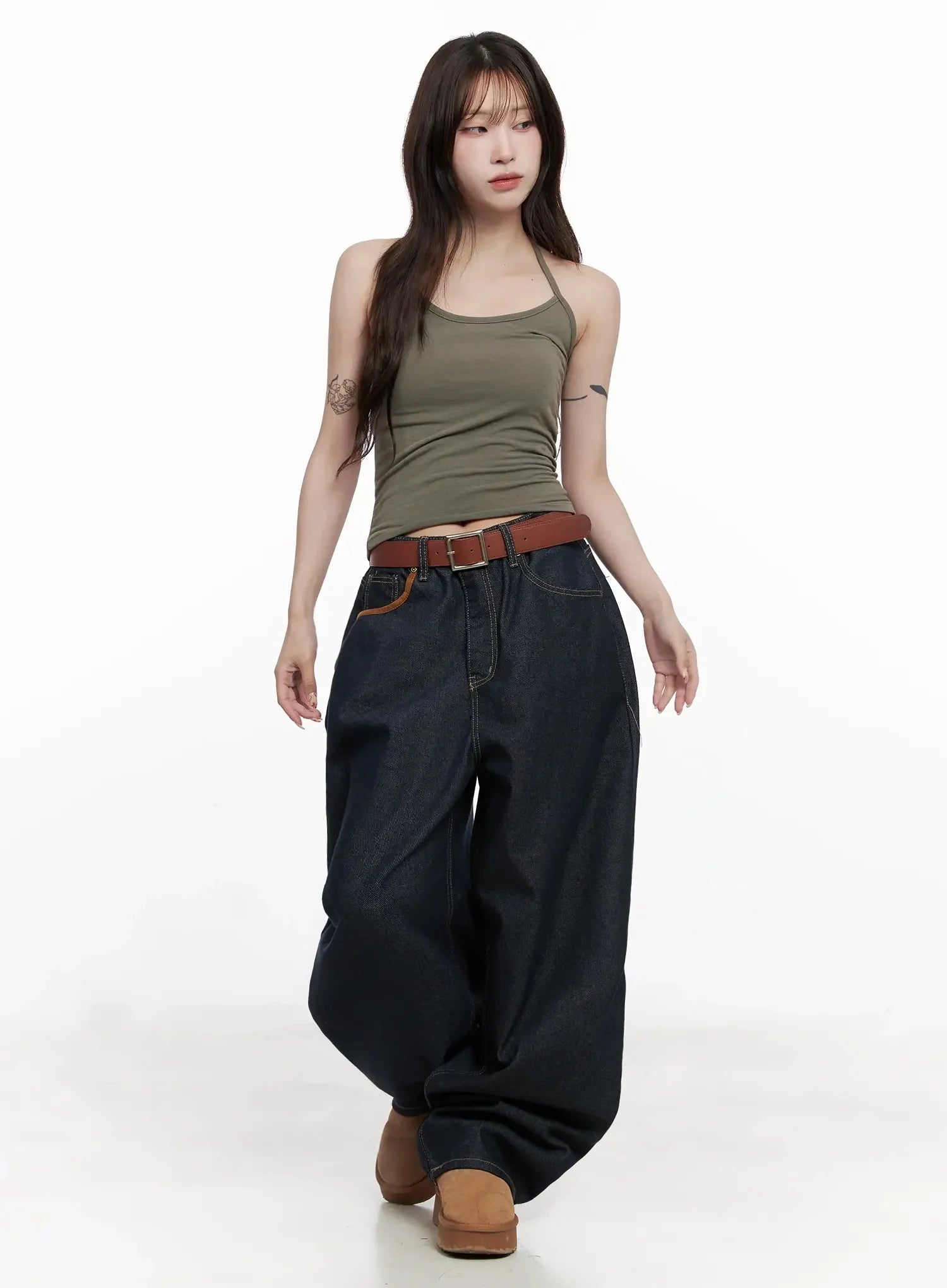 briana-suede-pocket-detail-wide-jeans-in514