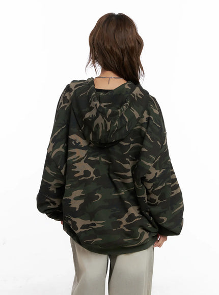oversized-camo-lettered-hoodie-cs522
