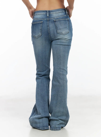 Dylan Medium Wash Flared Jeans CF513