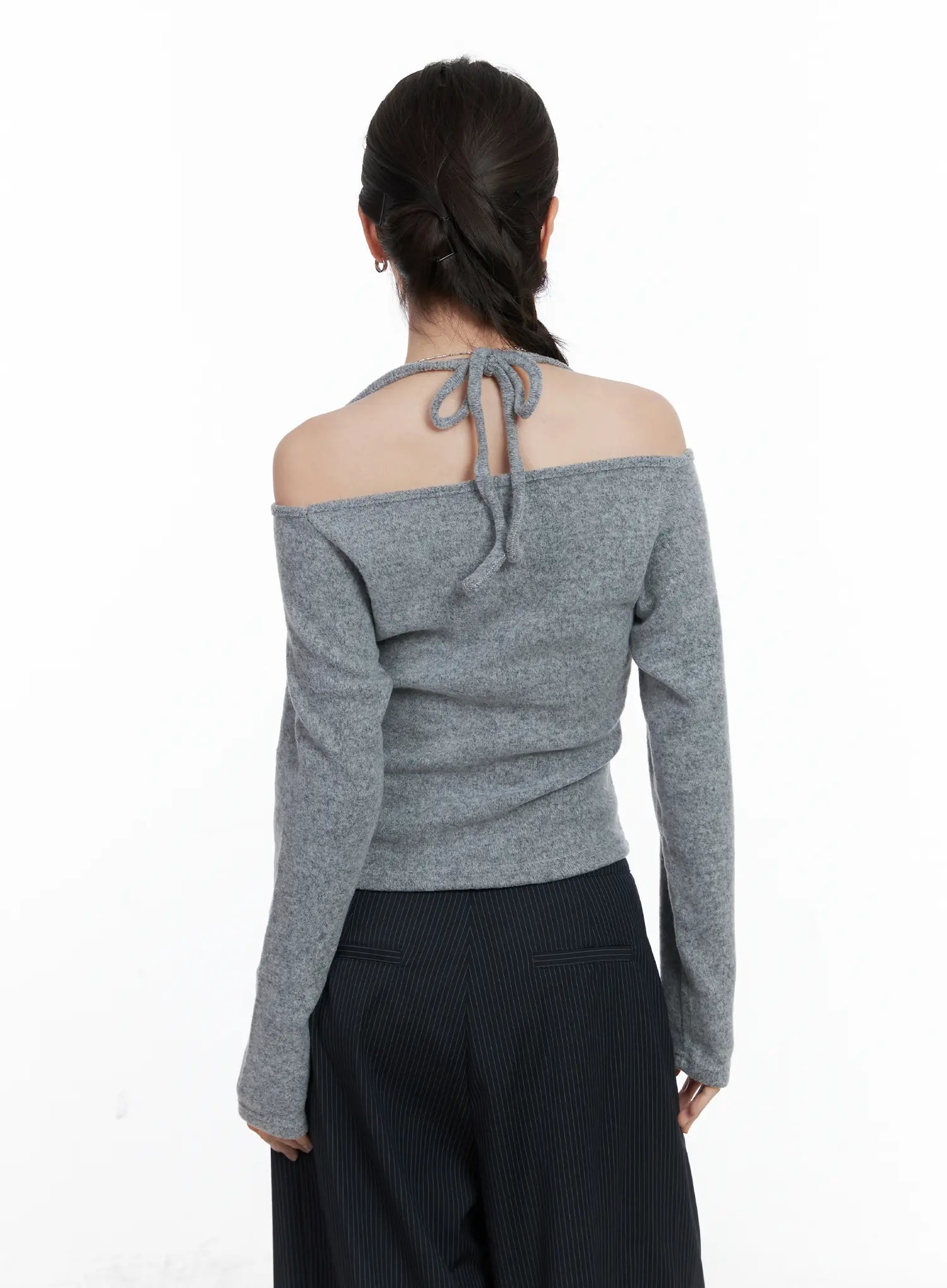 two-way-shirred-fleece-off-shoulder-top-cn518