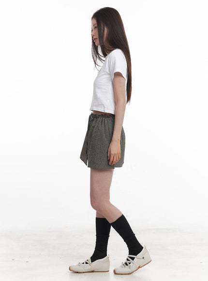 checkered-ribbon-button-mini-skirt-iy513