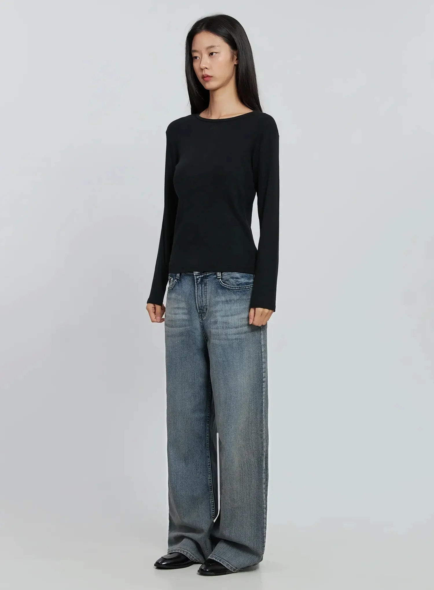 Amora Vintage Washed Wide-leg Jeans IO530