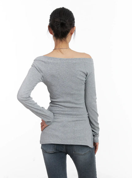 Off-Shoulder Slit Long Sleeve Top CD509