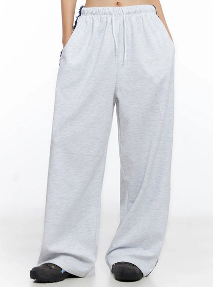 relaxed-fit-denim-stripe-sweatpants-co517