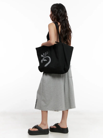 Graphic Relaxed-Fit Bermuda Sweatshorts CL521