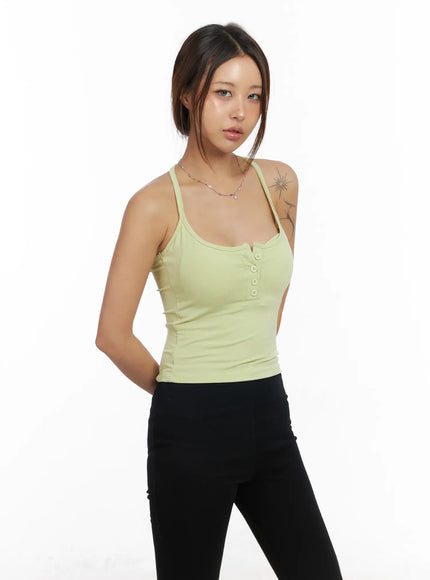 buttoned-crop-sleeveless-top-cm525 / Light green
