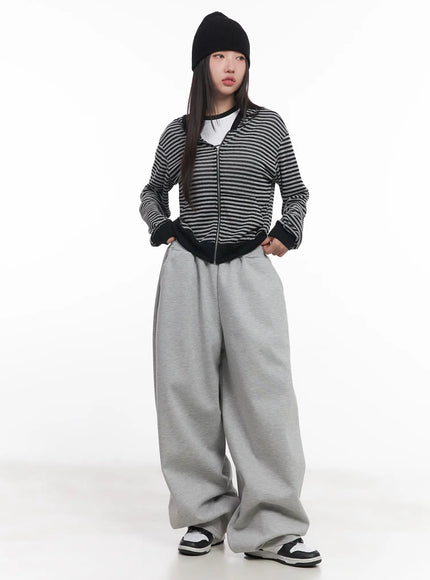 basic-wide-fit-sweatpants-cu517