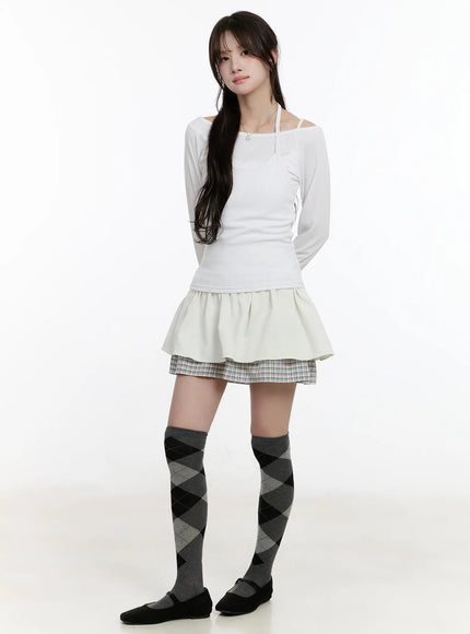 layered-off-shoulder-long-sleeve-top-cm510