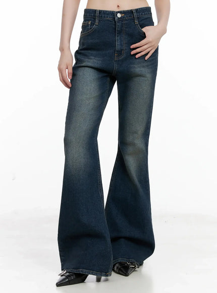 Seoyeon High-Waist Distressed Flare Jeans IL531