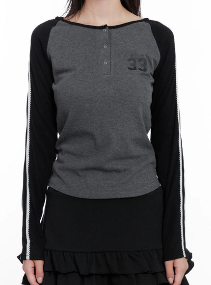 Two-Tone Lace Detail Top CS529