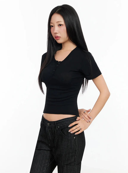 buttoned-slim-fit-t-shirt-ca513