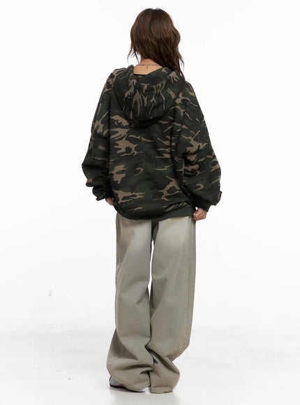 oversized-camo-lettered-hoodie-cs522