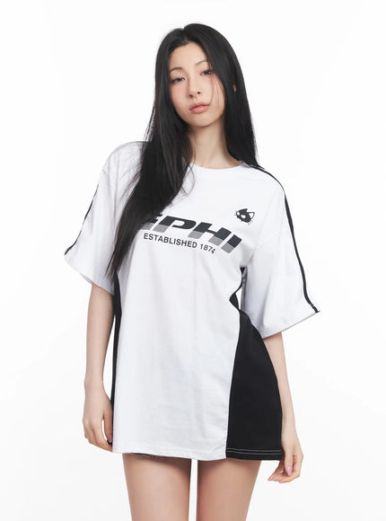 oversized-striped-graphic-tee-cu511