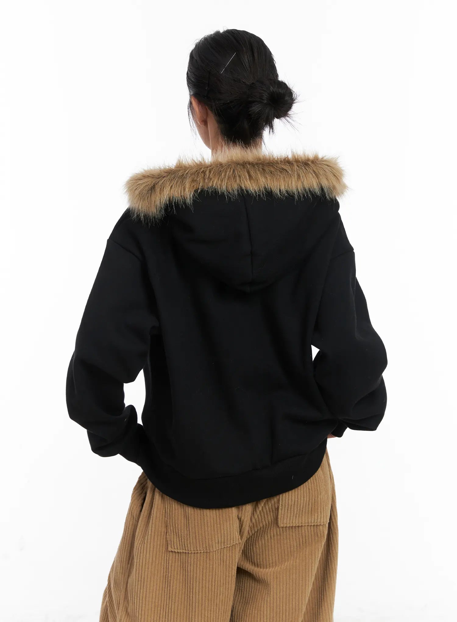 trimmed-zip-up-hoodie-cd505