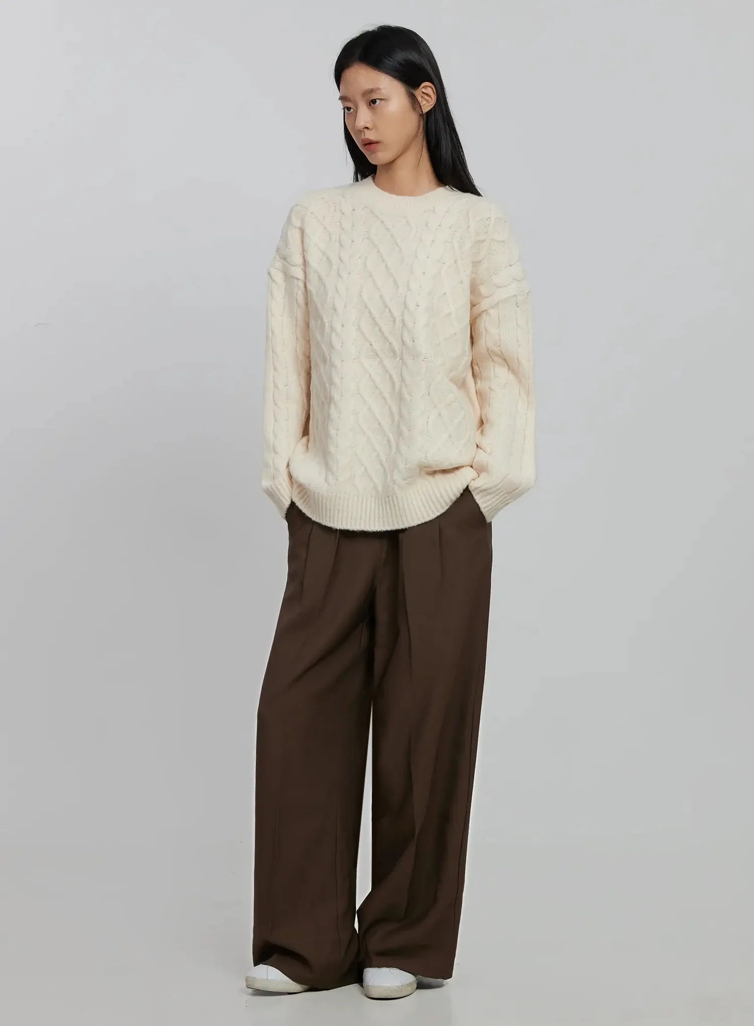 cable-knit-crew-neck-sweater-id516