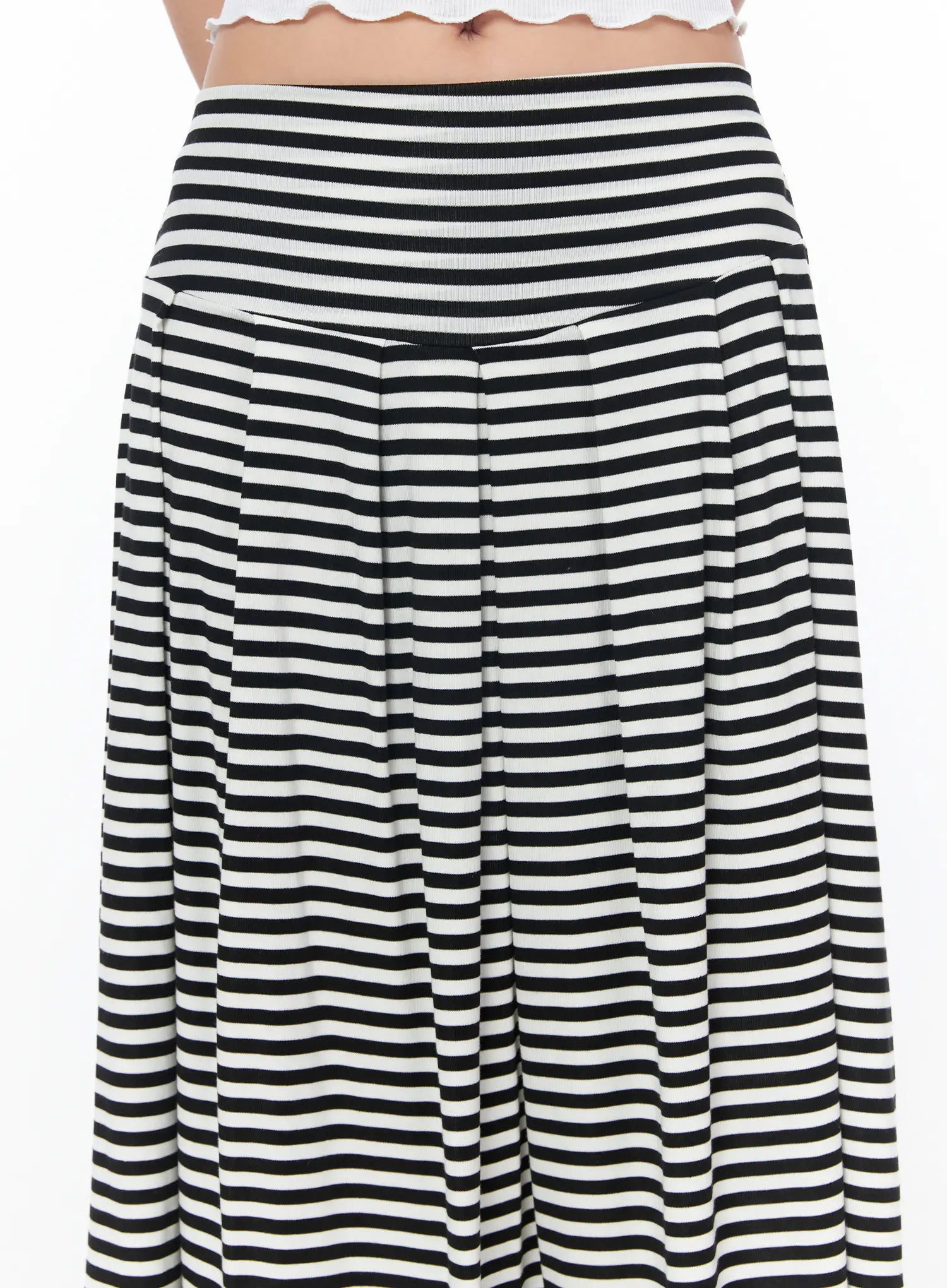 striped-flare-long-skirt-cy512