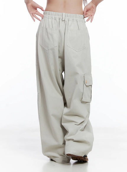 relaxed-fit-cargo-pants-cg529