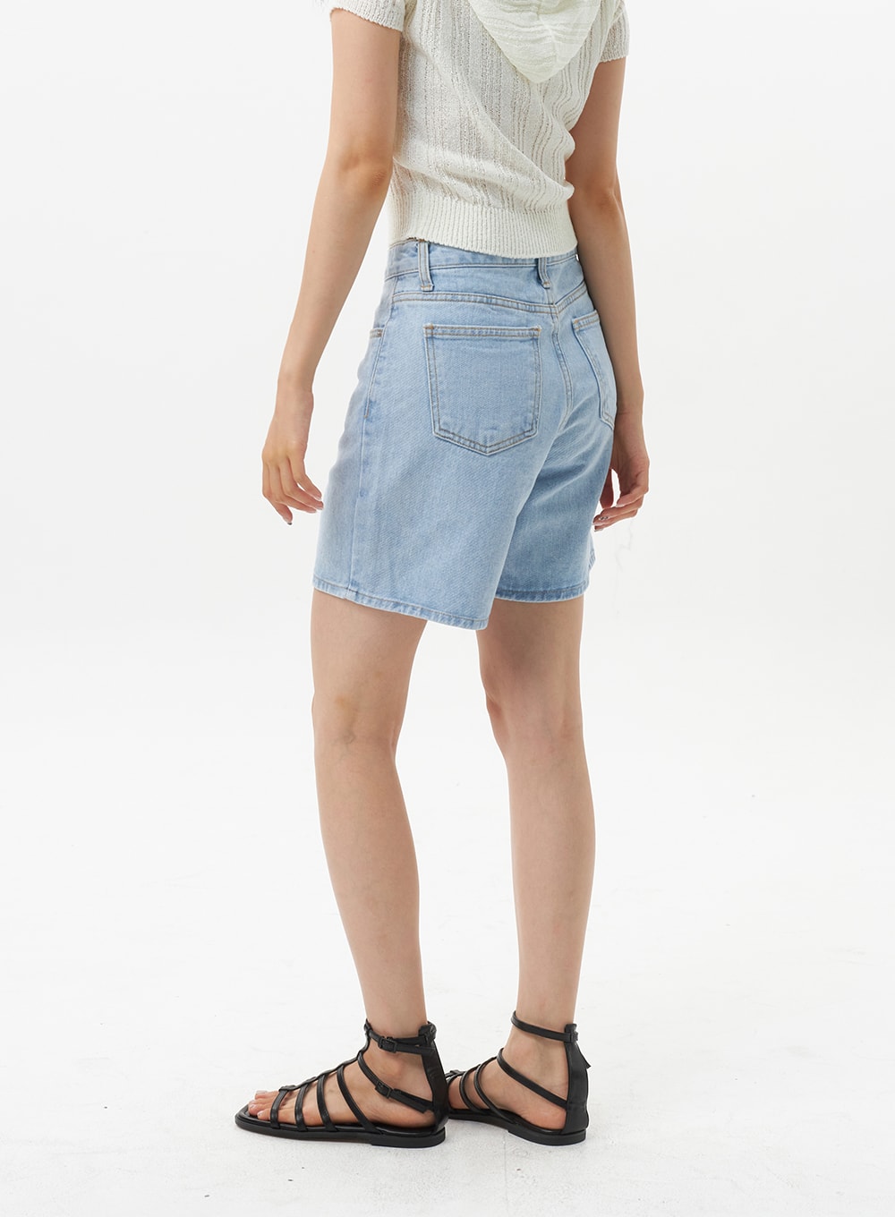 mid-rise-denim-shorts-ou328