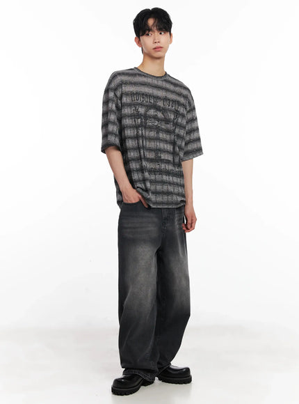 mens-oversized-striped-graphic-tee-iu526