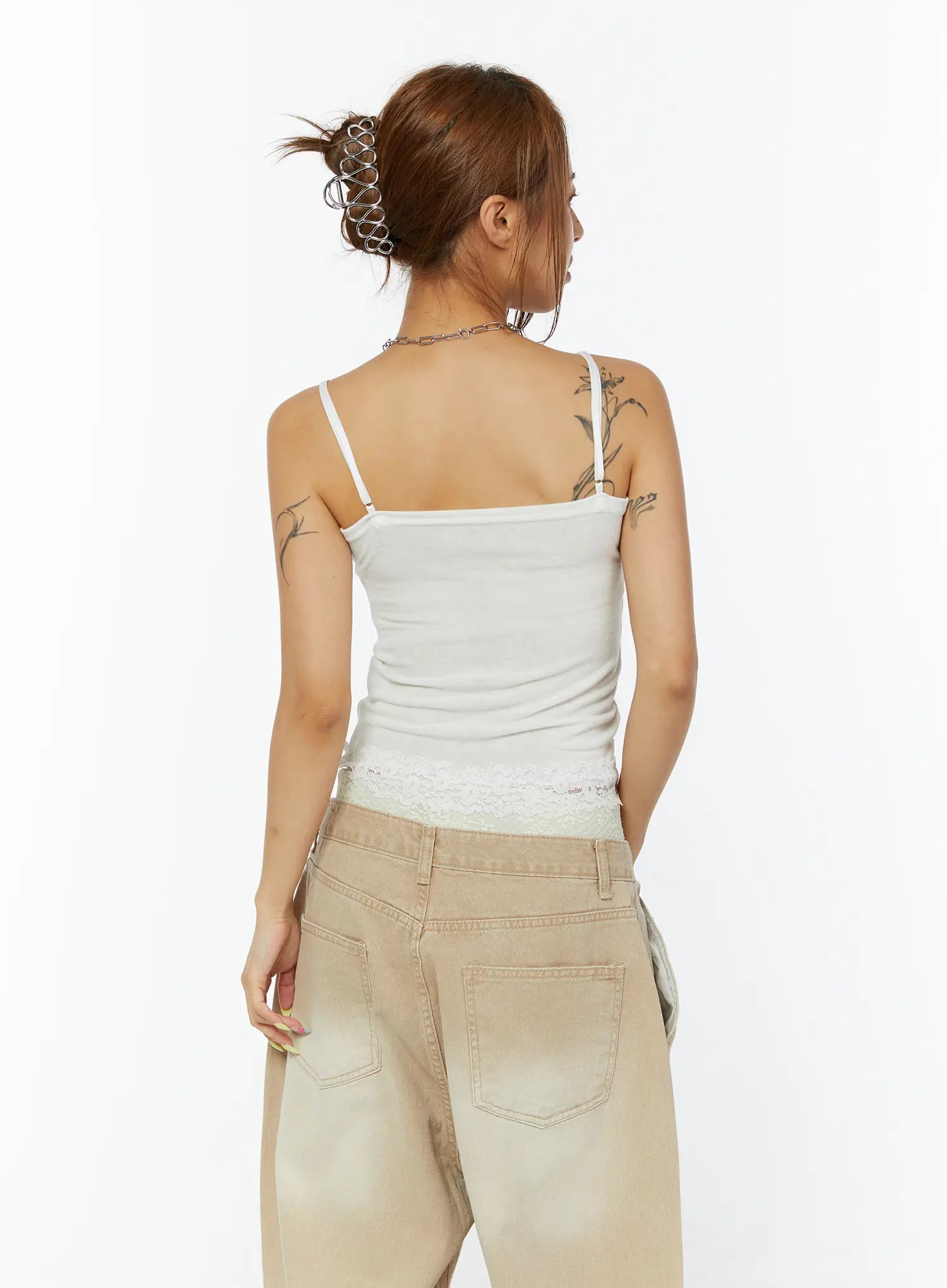 lace-trim-v-neck-camisole-cy521