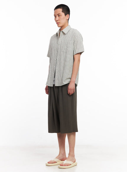 mens-pleated-wide-fit-shorts-iu512