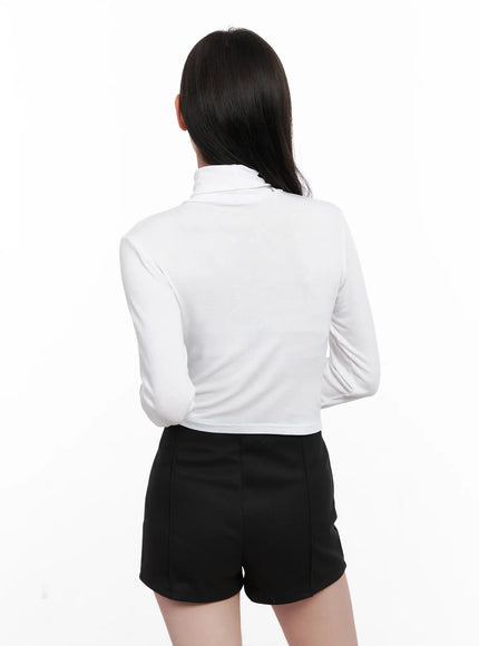 crop-turtleneck-long-sleeve-top-cn504