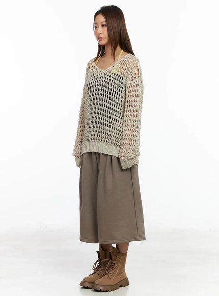 relaxed-bermuda-sweat-shorts-ia527