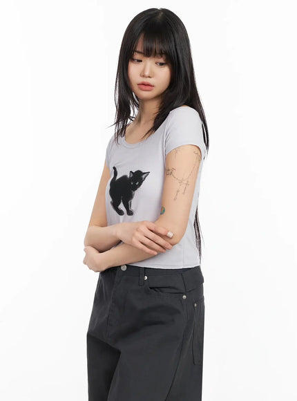 cat-graphic-off-shoulder-crop-top-ia523