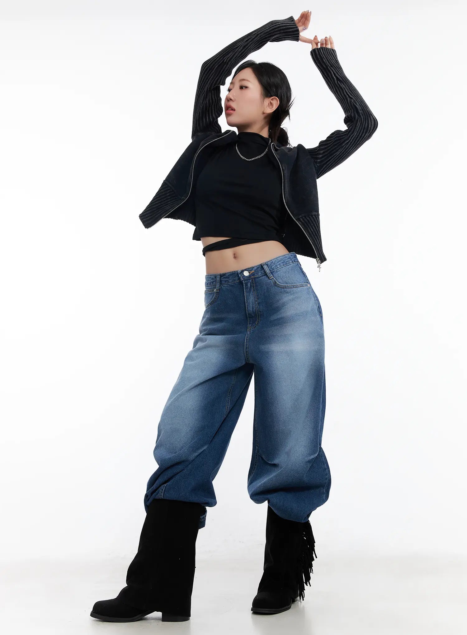 strap-detail-mock-neck-crop-top-cj530